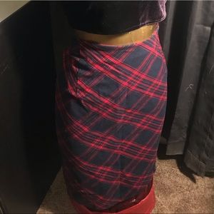 Plaid skirt